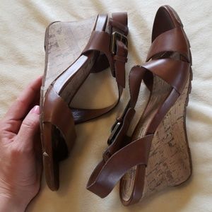 Brown Wedges